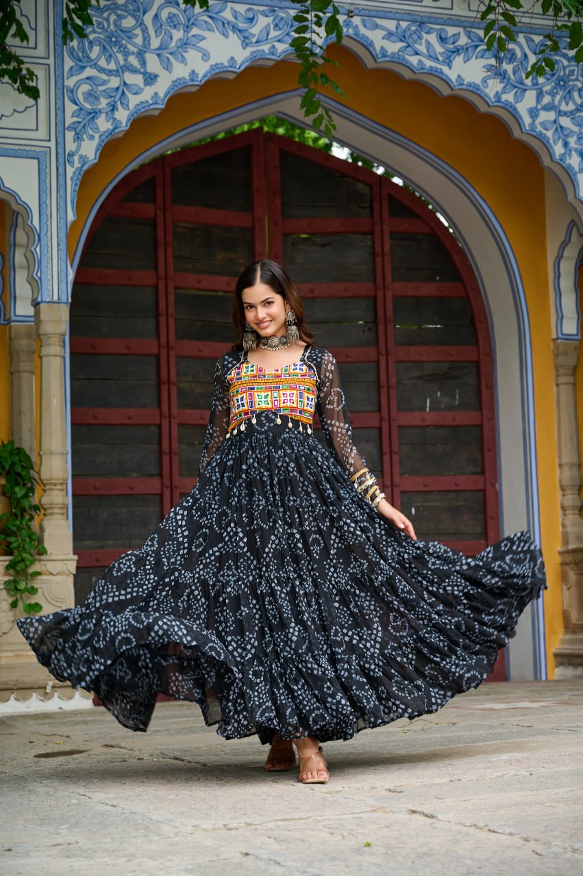 NAVRATRI DANDIYA DESIGNER VASTRA - Vastra Gehna