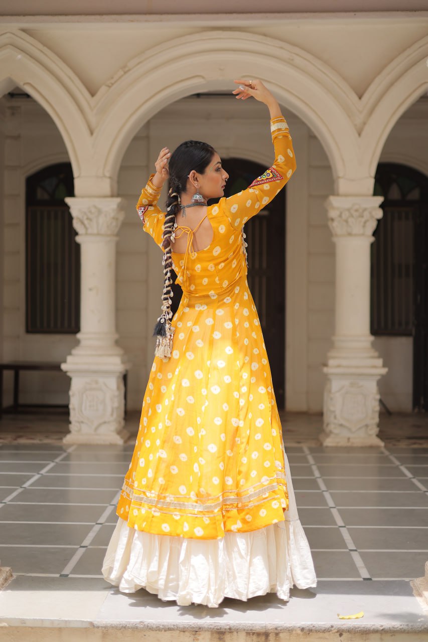 NAVRATRI DANDIYA DESIGNER VASTRA - Vastra Gehna