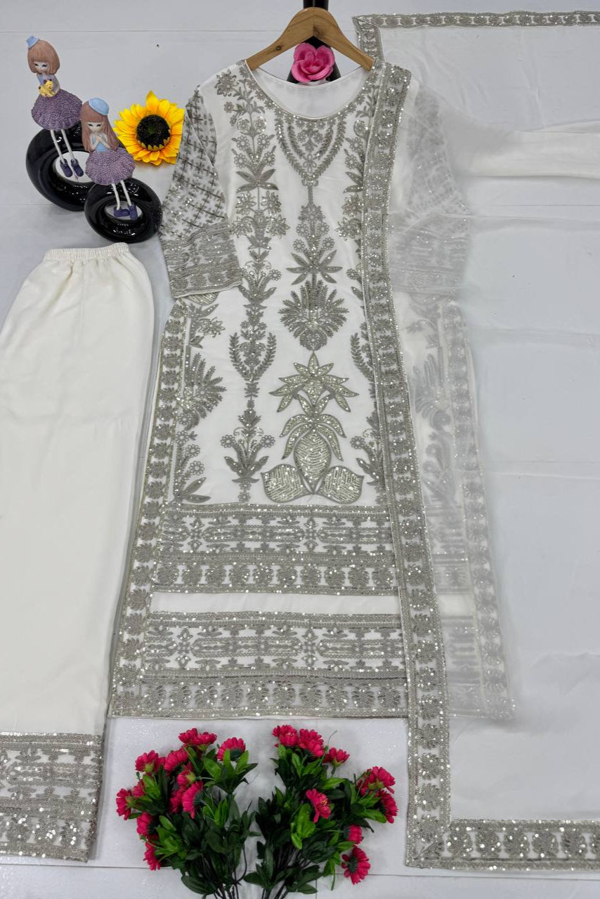 : EMBROIDERY SEQUENCES WORK * - Vastra Gehna