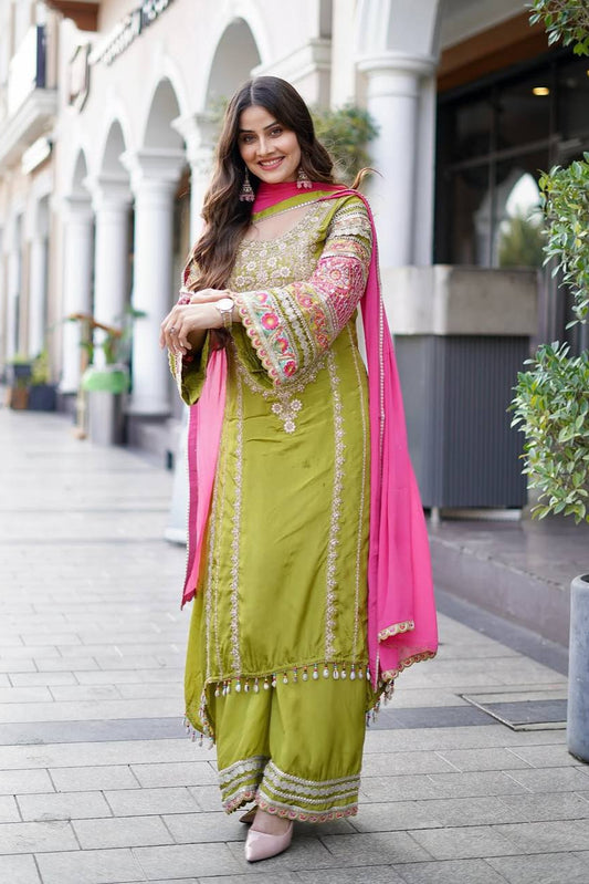 FABRICS : HEAVY VICHITRA SILK - Vastra Gehna