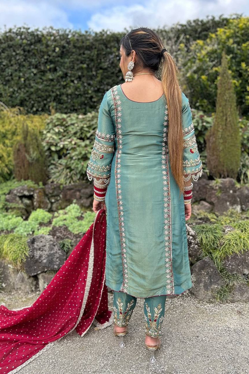 EW DESIGNER WEAR HEAVY CHINE SEQUENCE WITH - Vastra Gehna