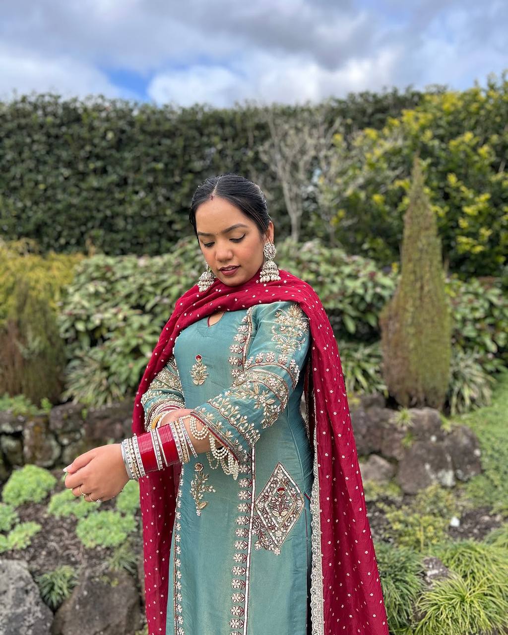 EW DESIGNER WEAR HEAVY CHINE SEQUENCE WITH - Vastra Gehna