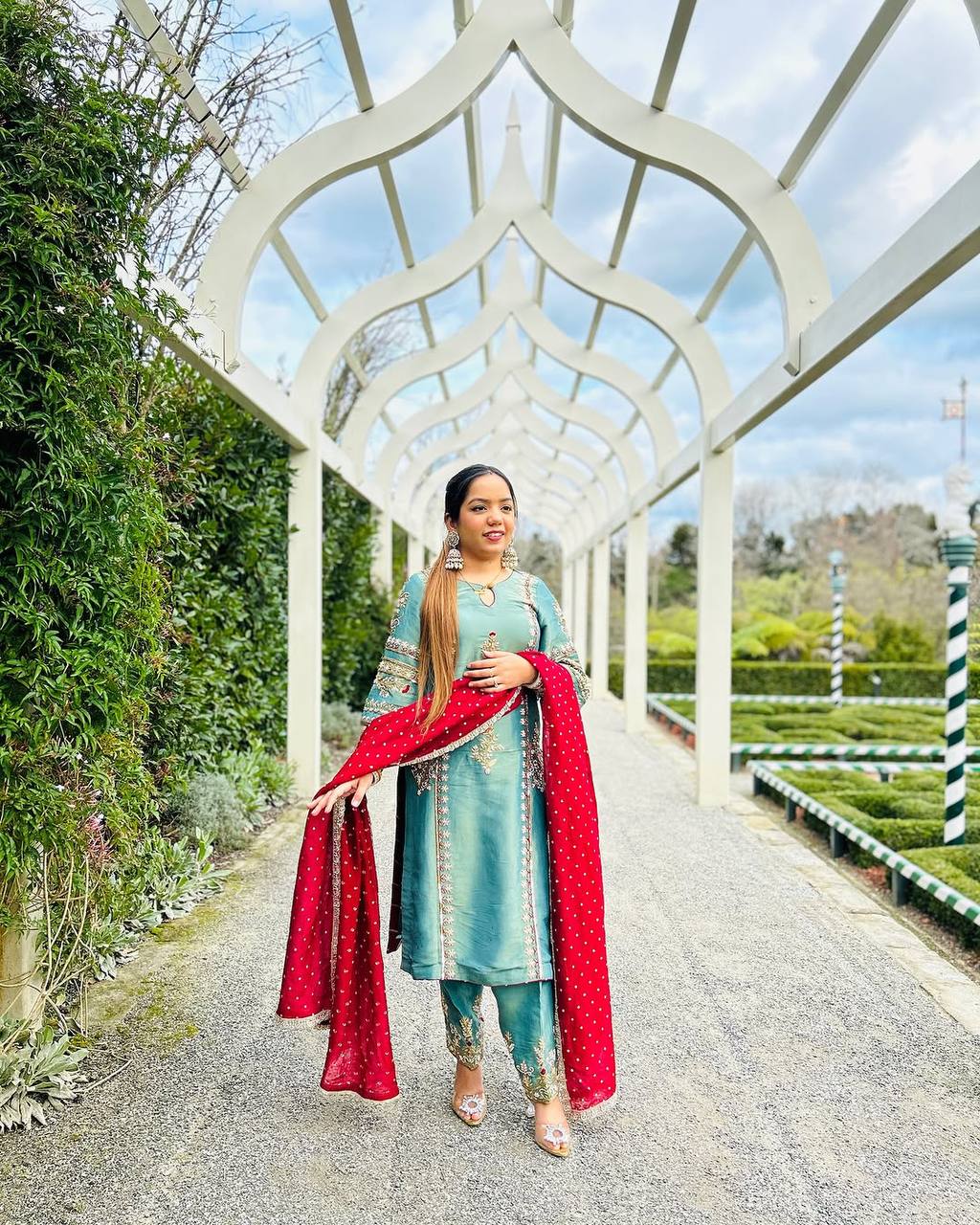 EW DESIGNER WEAR HEAVY CHINE SEQUENCE WITH - Vastra Gehna