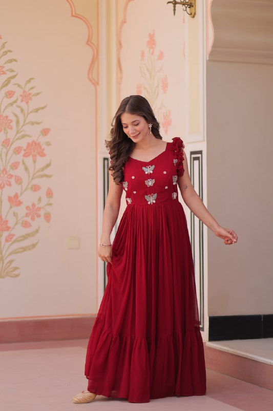 Faux Blooming DESIGNER GOWN - Vastra Gehna
