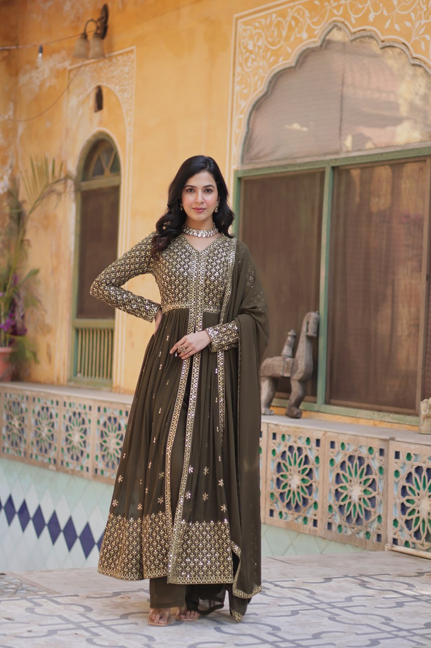 READYMADE KURTI WITH PANT & DUPATTA - Vastra Gehna