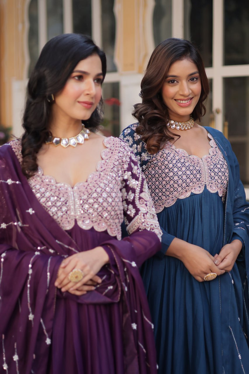 PREMIUM DESIGNER READYMADE GOWN COLLECTIONS. (Copy) - Vastra Gehna