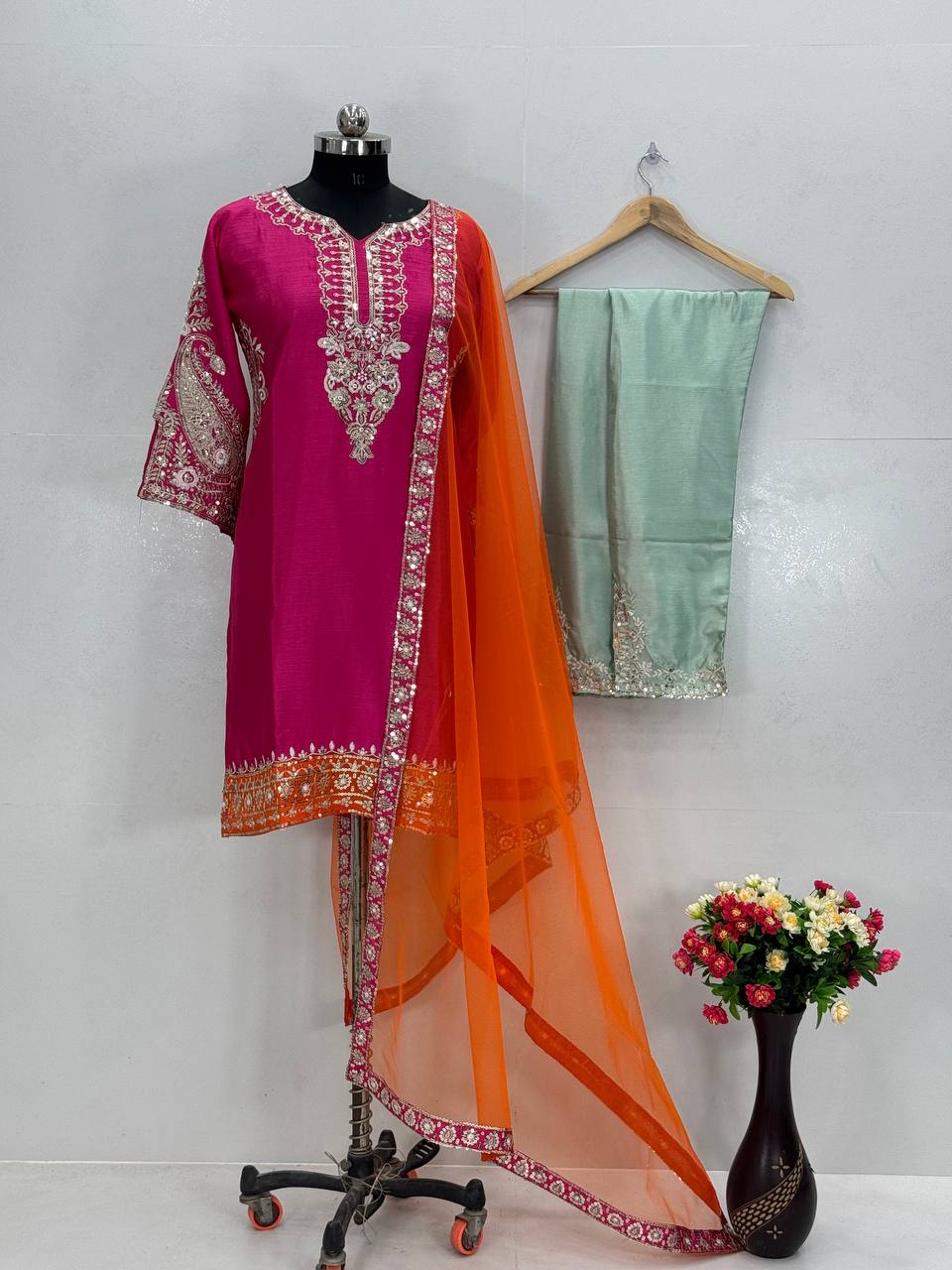 *HEAVY EID SPECIAL TOP, DUPATTA WITH PLAZZO - Vastra Gehna