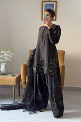 Natural Crep Silk Top-Bottom And Dupatta Set - Vastra Gehna