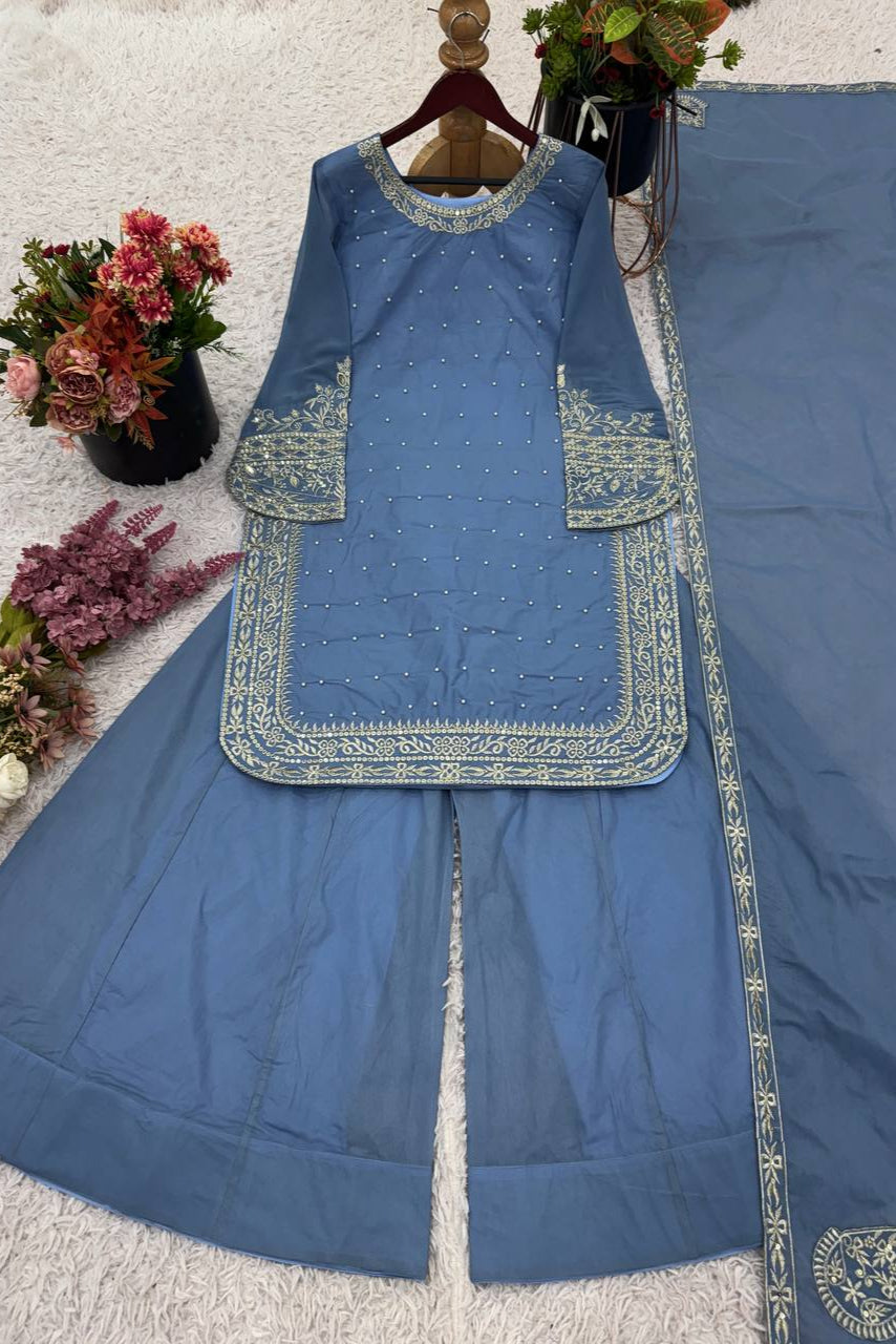 Designer Party Wear Look - Vastra Gehna