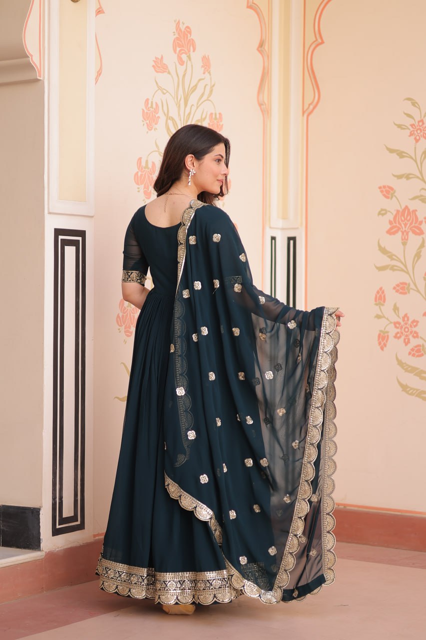 DESIGNER READYMADE GOWN - Vastra Gehna