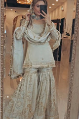 NEW ĐĚSIGNER PARTY WEAR TOP AND PLAZZO. WITH FANCY DUPPATA - Vastra Gehna