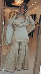 NEW ĐĚSIGNER PARTY WEAR TOP AND PLAZZO. WITH FANCY DUPPATA - Vastra Gehna