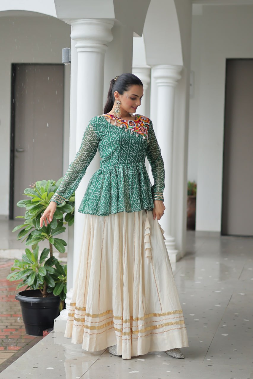 NAVRATRI LEHENGA CHOLI - Vastra Gehna