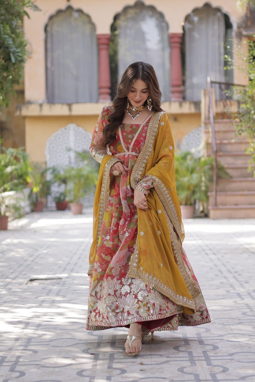 ALIA CUT GOWN WITH DUPATTA SET - Vastra Gehna