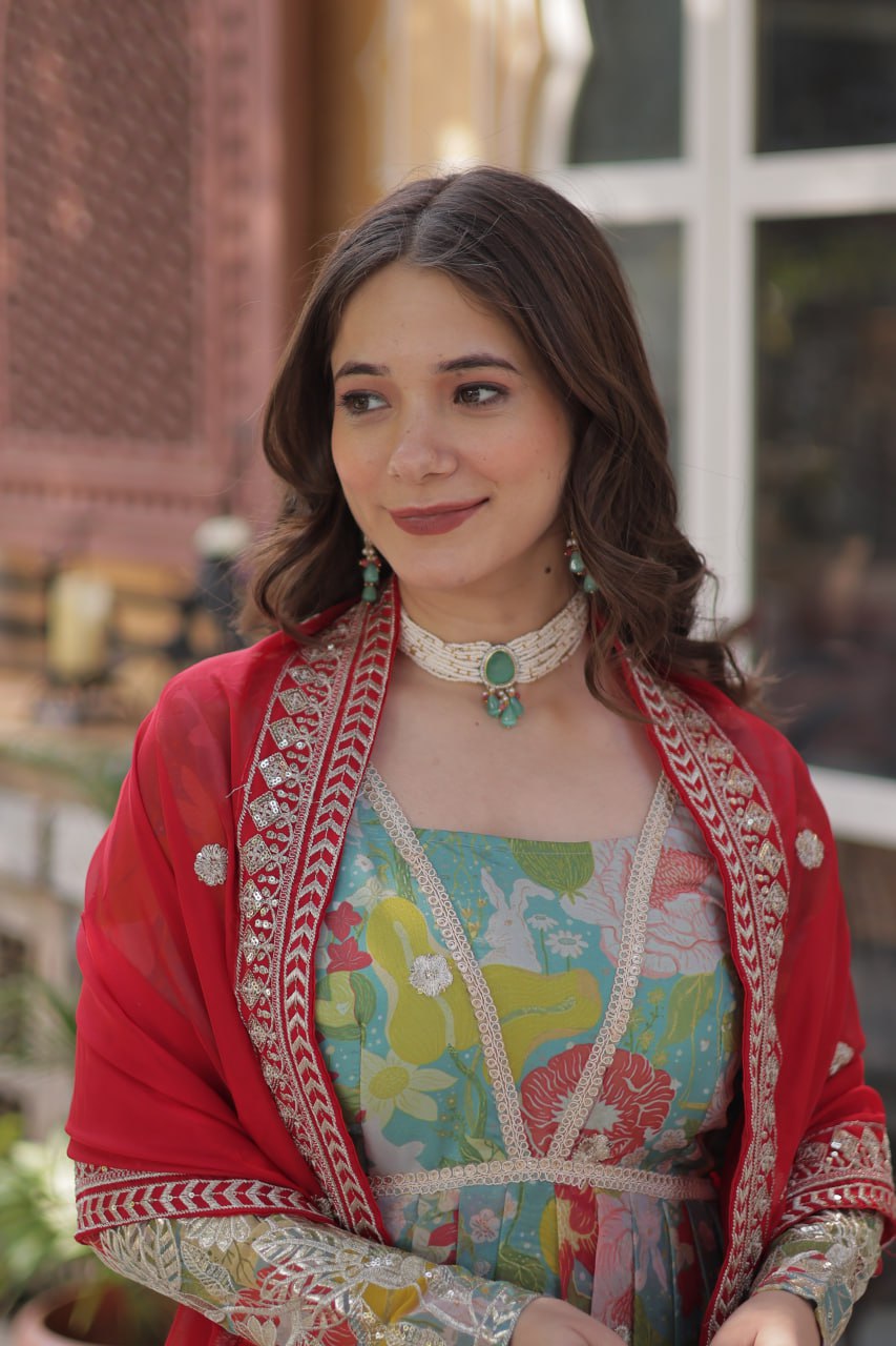 ALIA CUT GOWN WITH DUPATTA SET (Copy) - Vastra Gehna