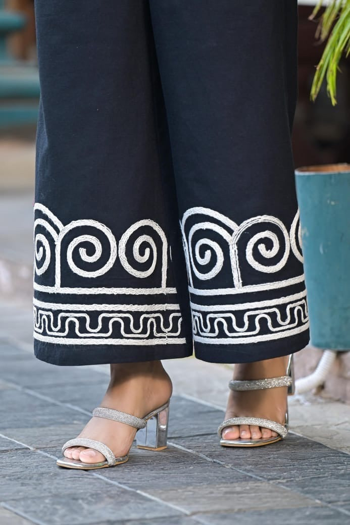 Black printed Embroidered Cotton Co-Ord Set (Copy) - Vastra Gehna