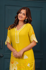 Our elegant designer floral multicolour cutting kurta & plazzo co-ord set set pure cotton - Vastra Gehna