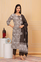 Our elegant designer kurta & plazzo with dupatta co-ord set set pure cotton - Vastra Gehna