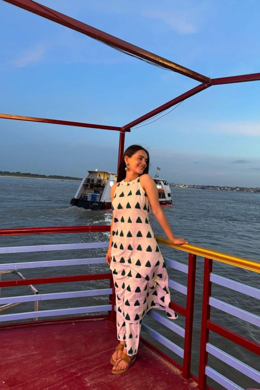 Our elegant designer printed kurta plazzo co-ord set set pure cotton. - Vastra Gehna