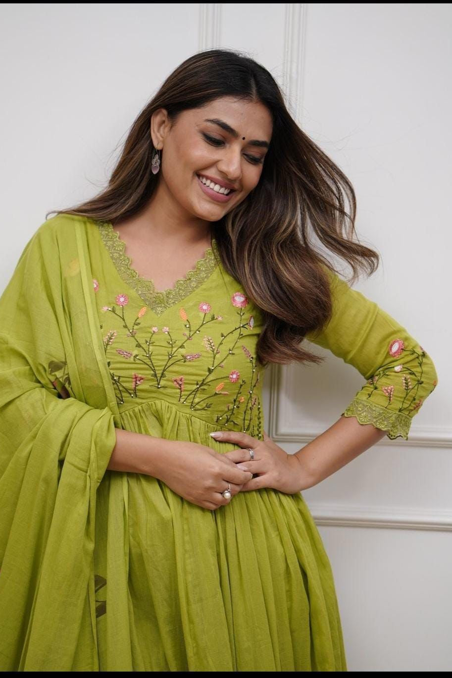 Our elegant designer work kurta & plazzo with dupatta co-ord set pure cotton - Vastra Gehna