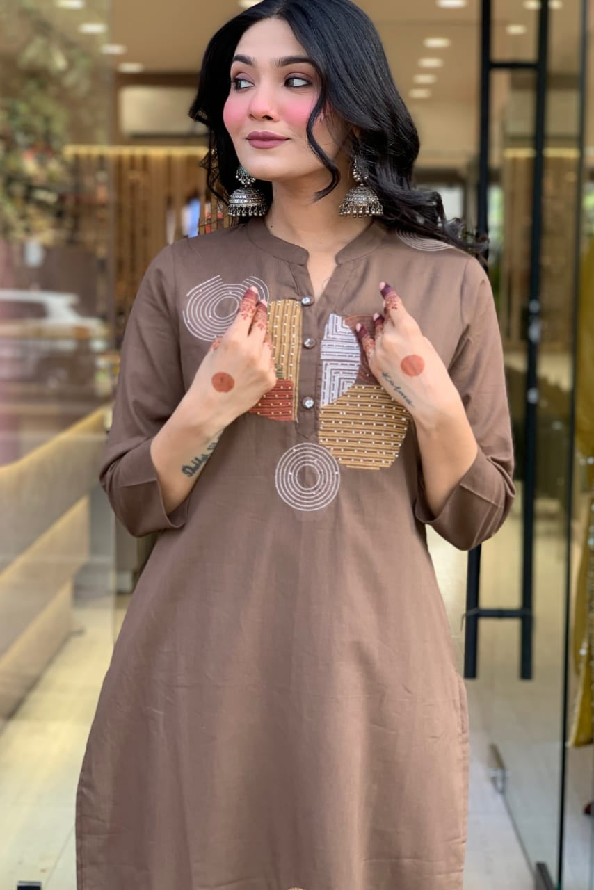 Our elegant designer thread kurta & plazzo with dupatta co-ord set pure cotton. - Vastra Gehna