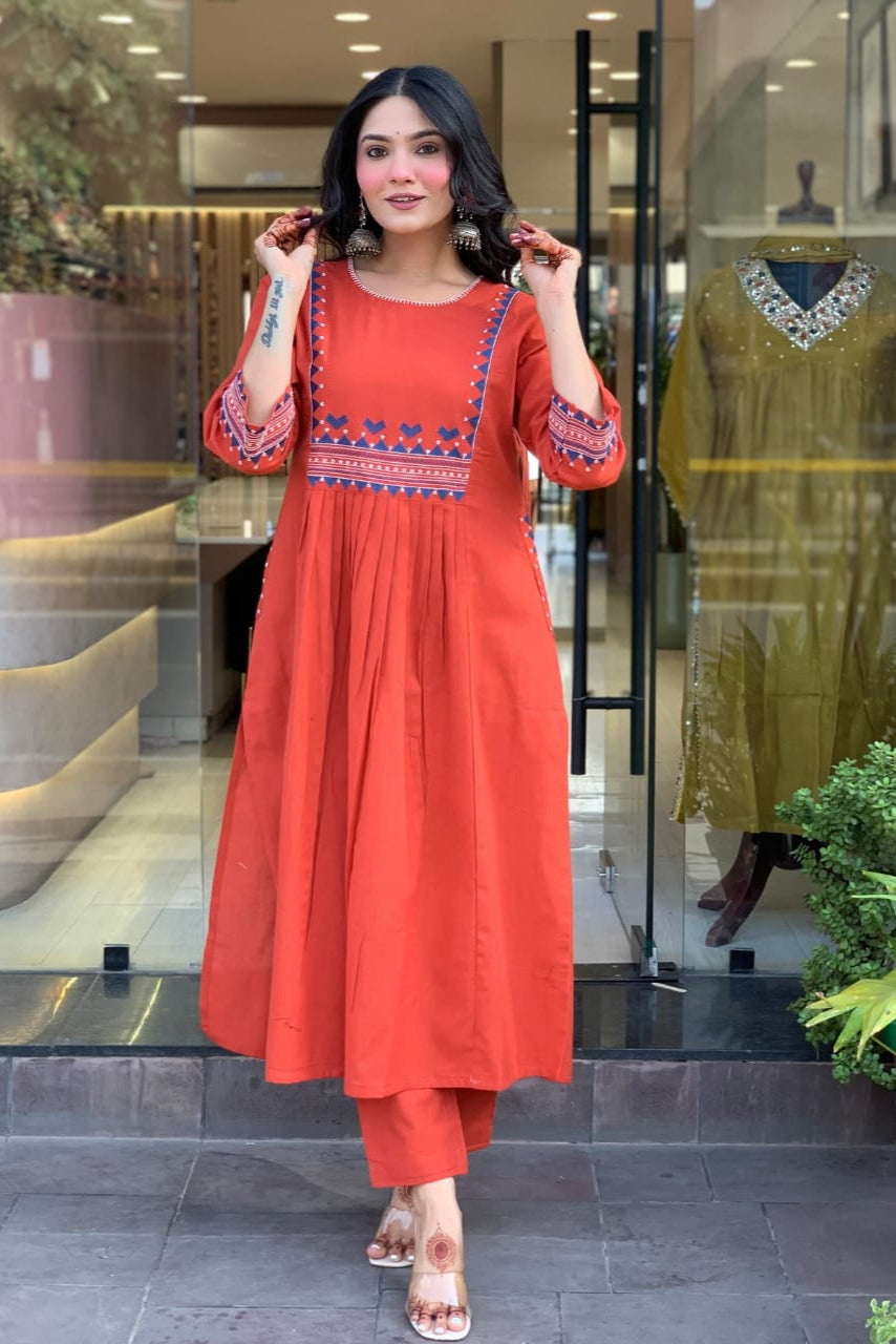 Our elegant thread kurta wih plazzo co-ord set pure cotton. - Vastra Gehna