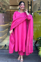 Our elegant designer thread kurta & plazzo with dupatta co-ord set pure cotton. - Vastra Gehna