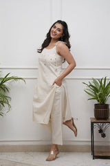 Our elegant mirrior work embroidary kurta wih plazzo co-ord set. - Vastra Gehna