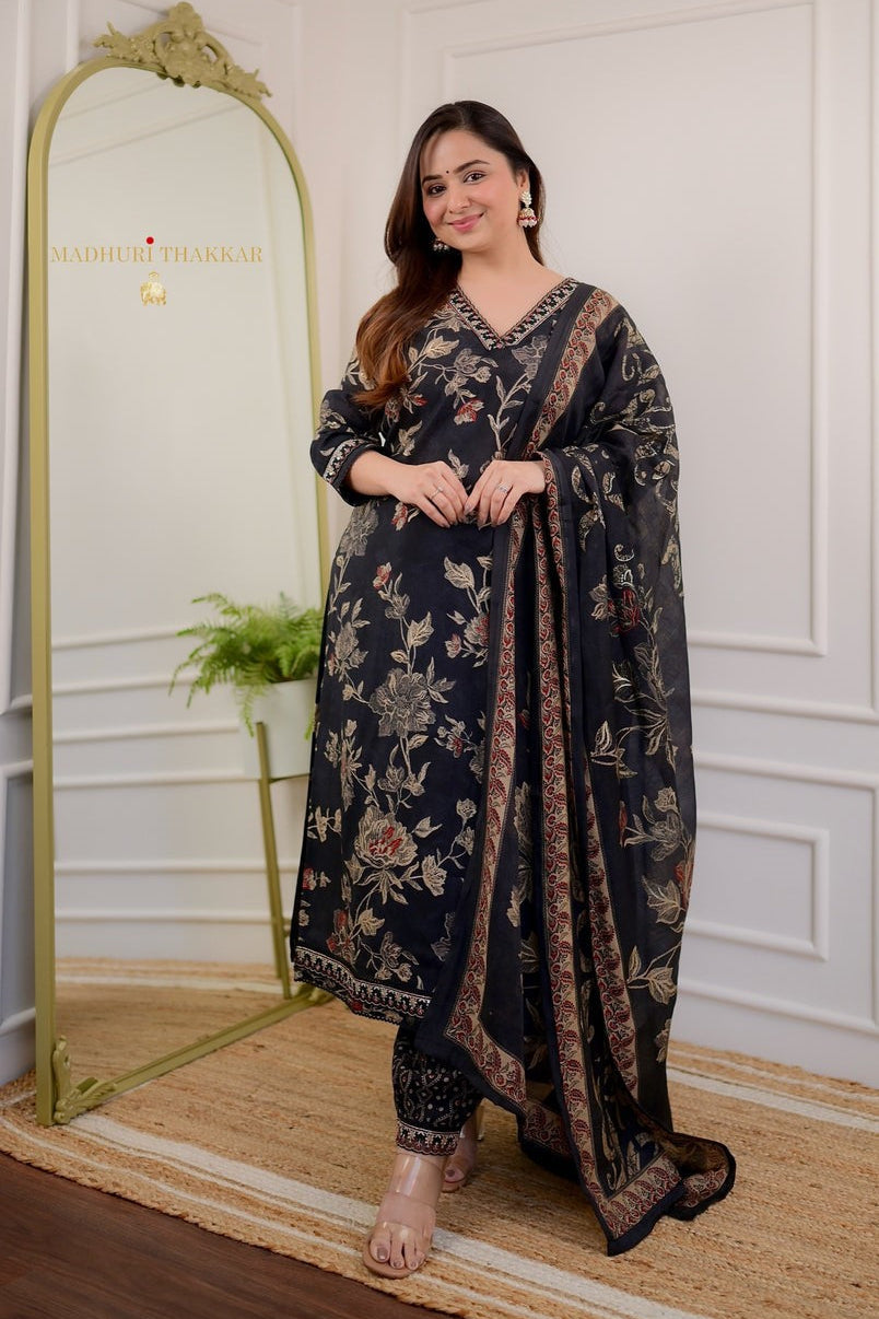 Our elegant designer printed kurta plazzo with dupatta co-ord set set pure cotton. - Vastra Gehna