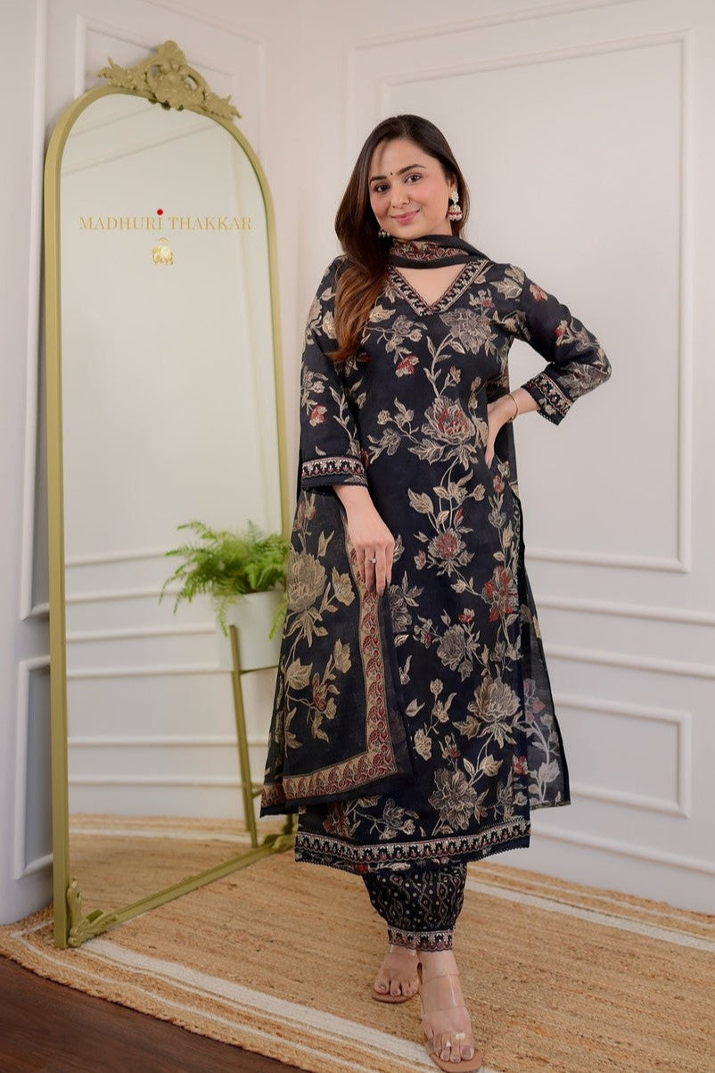 Our elegant designer printed kurta plazzo with dupatta co-ord set set pure cotton. - Vastra Gehna