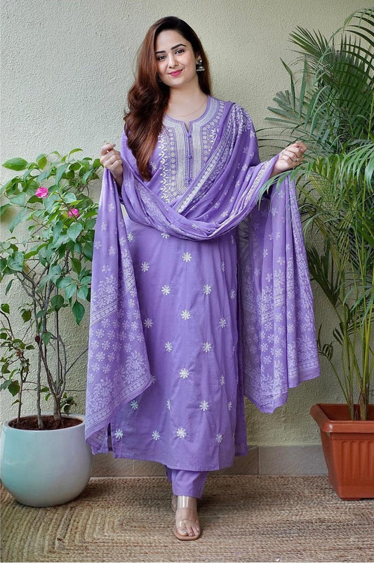 Our elegant designer printed kurta plazzo with dupatta co-ord set set pure cotton. - Vastra Gehna