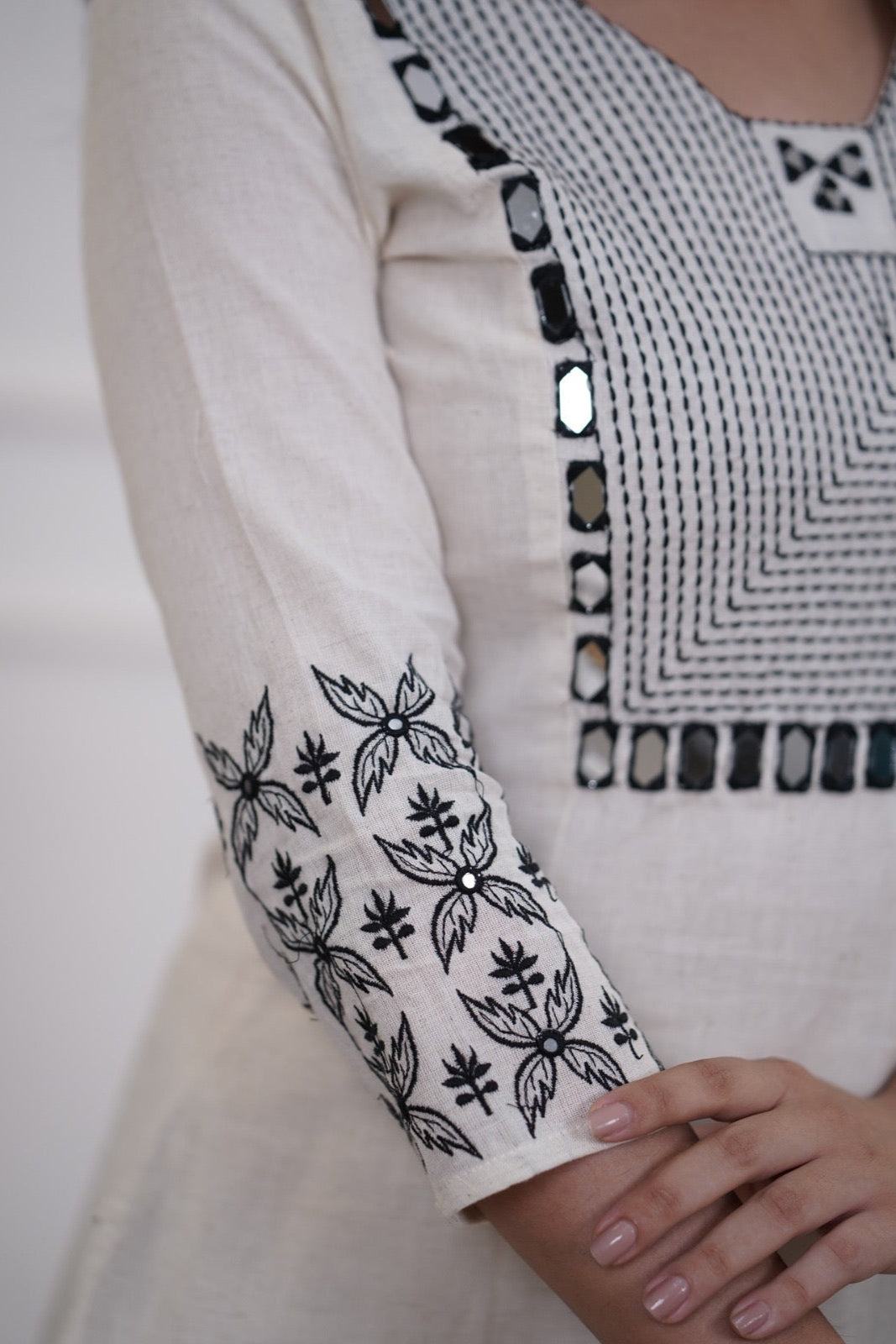 elegent white embroidary Cotton Co-Ord Set - Vastra Gehna