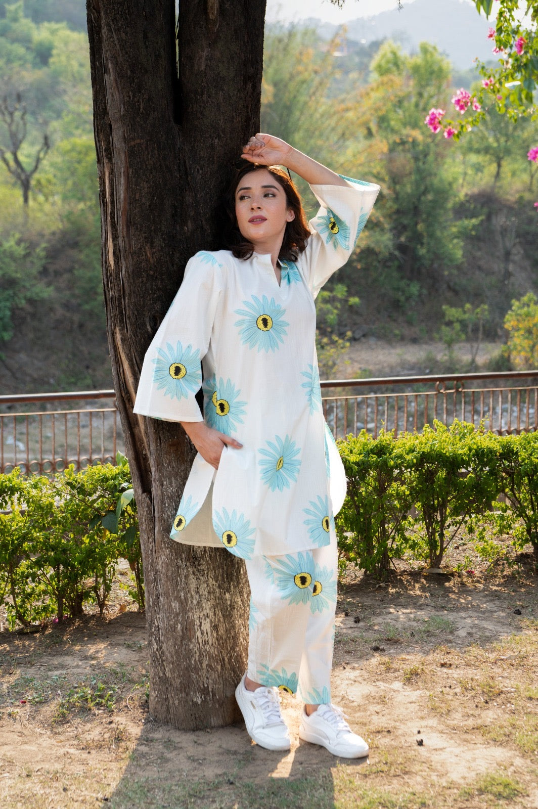 blue sunflower print on cotton Co-Ord Set - Vastra Gehna