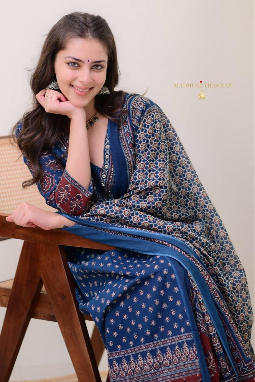 Our elegant designer printed work kurta & plazzo with dupatta co-ord set pure cotton - Vastra Gehna