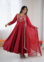*Premium Quality Anarkali Gown