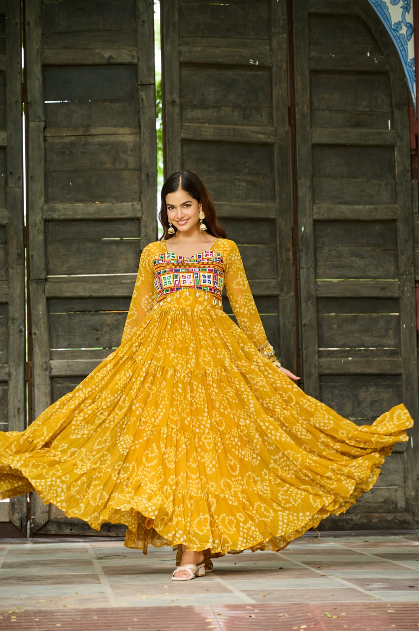 NAVRATRI DANDIYA DESIGNER VASTRA - Vastra Gehna