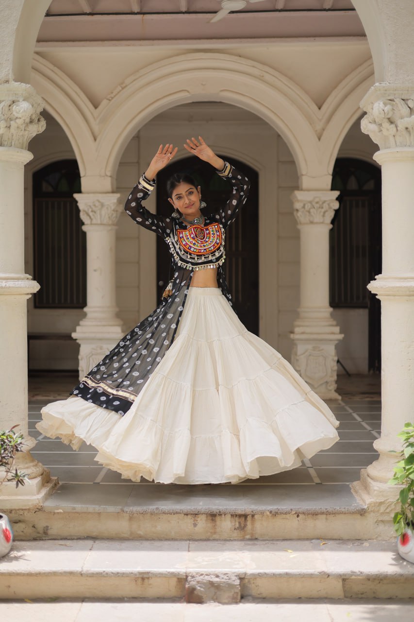 NAVRATRI DANDIYA DESIGNER VASTRA - Vastra Gehna