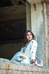 *ENHANCE THE BEAUTY OF YOUR WARDROBE WITH THIS NEWLY LAUNCHED KURTI-PLAZZO SET