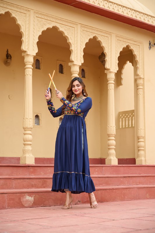 Reyon With Kutchi Gamthi Work.