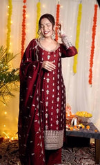 PANT WITH FANCY DUPPATA AND EMBROIDERY WORK*✅ - Vastra Gehna