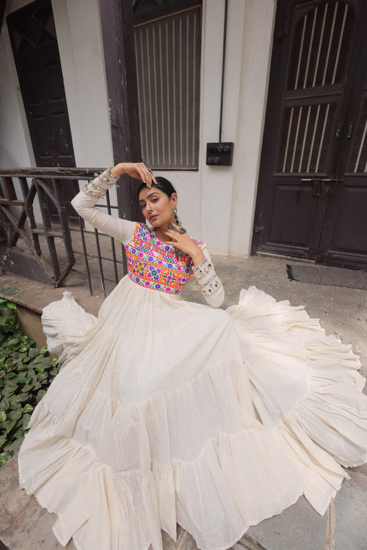 Kora Cotton with Multi Thread dandiya lehenga