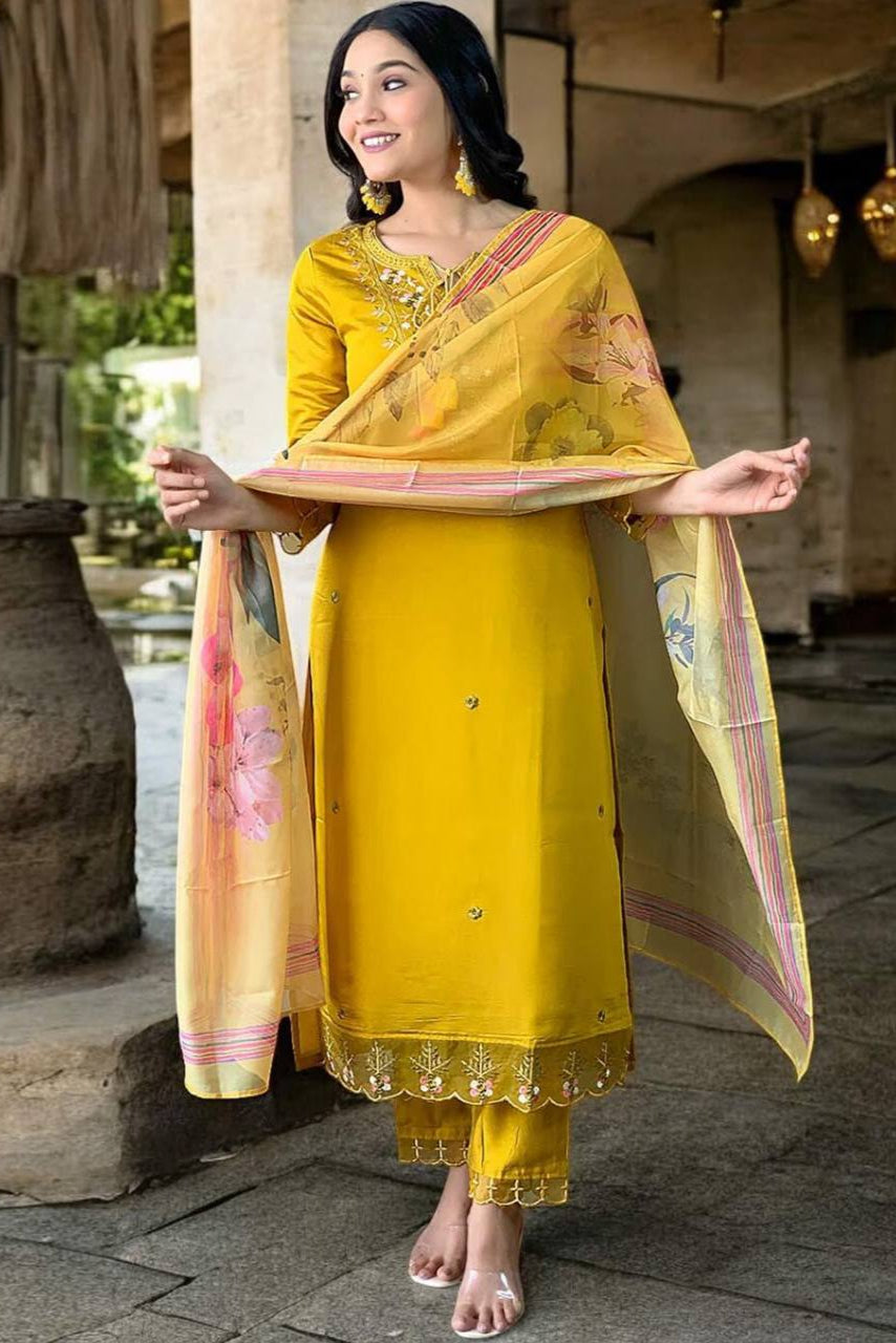 HAVY ROMAN SILK  TOP AND PANT WITH FANCY DUPPATA - Vastra Gehna