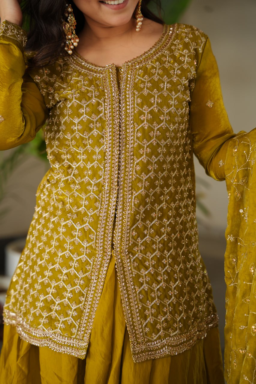 Fendy with Rich Beads Embroidered work - Vastra Gehna