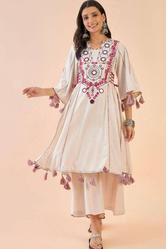 Trendy & Comfortable Cord Set - Vastra Gehna