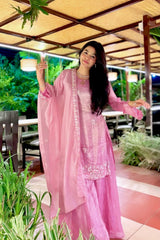 ENHANCE THE BEAUTY OF YOUR WARDROBE WITH THIS NEWLY LAUNCHED KURTI-PLAZZO SET