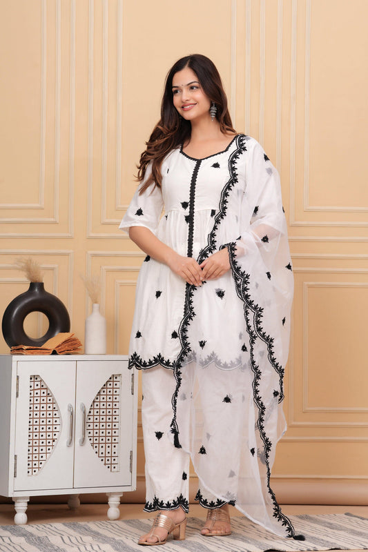 Our elegant designer  black thread work kurta & plazzo with dupatta co-ord set pure cotto - Vastra Gehna