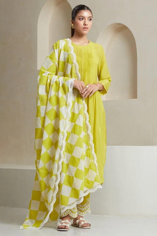 Our elegant designer thread kurta & plazzo  with dupatta  co-ord set pure cotton. - Vastra Gehna