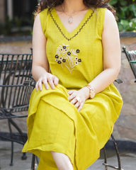 Our elegant designer printed Cord set