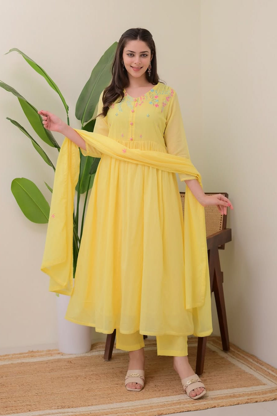Our elegant designer Embroidary work  dupatta  with kurta & plazzo  co-ord set pure cotton - Vastra Gehna