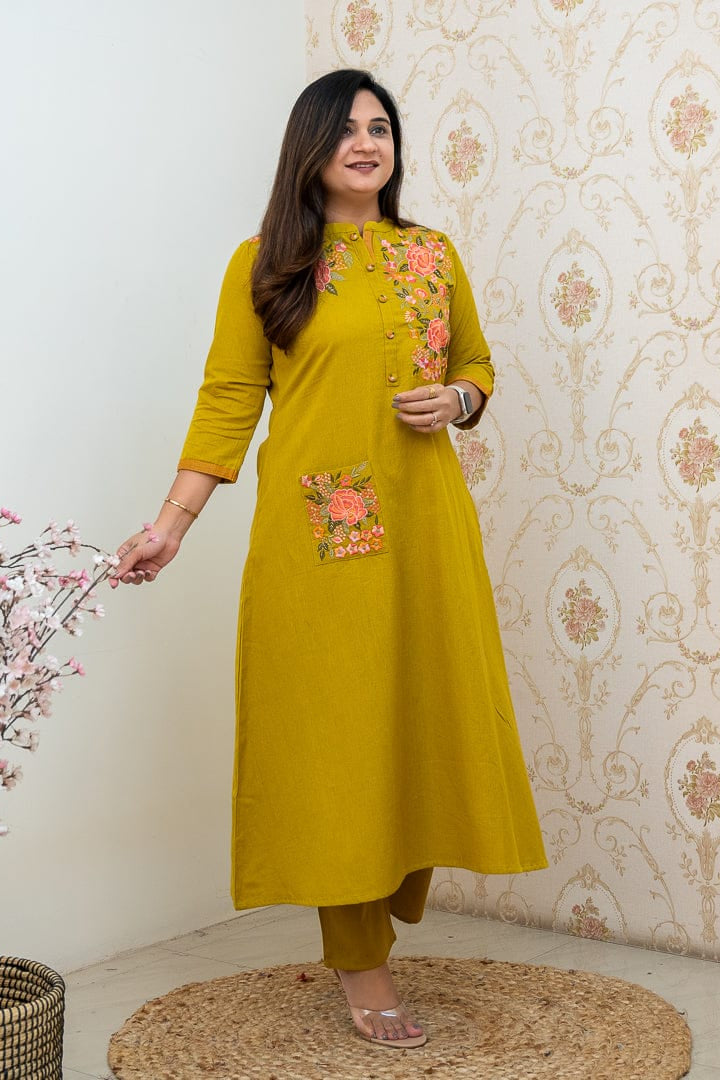 Our elegant designer Embroidary pocket style  work  kurta with plazzo co-ord set pure cotton - Vastra Gehna